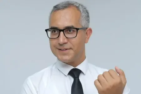 "Təhsil əvəzinə restoran və əyləncəyə xərclərimiz artıb" - Kamran Əsədovdan ŞOK açıqlama