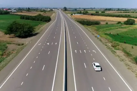 Bu yol 2 ay bağlı olacaq