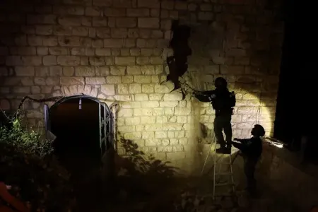 İsrailin Livana hücumlarının üçüncü günü