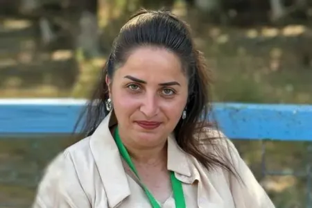 Fəaliyyətinə xitam verilən müəllim "yeni iş" tapdı