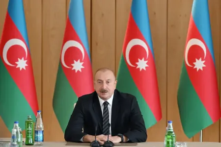 Prezident bir daha bəyan etdi: - "Əməkhaqqı və pensiya artırılacaq"