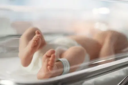 Ölkənin ilk təbii doğuşlu beşəmləri - 20 min dəstək