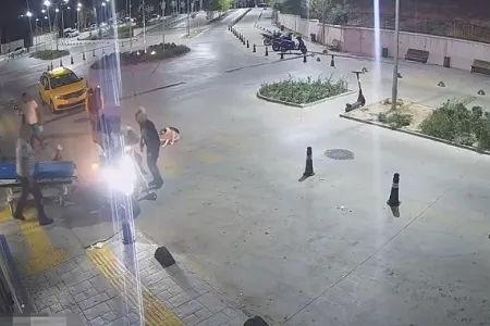 Türkiyədə FİLM KİMİ OLAY: - Döyüb yaraladıqdan sonra xəstəxanaya gətirdilər