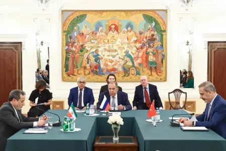 Rusiya, İran və Türkiyə xarici işlər nazirləri görüşdü