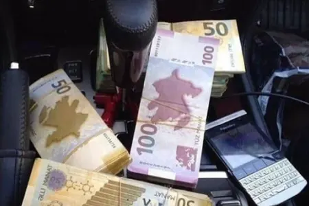 Azərbaycanda Tik-tokdan 1 aya 35 min dollar qazanan MƏŞHUR GÖRÜN KİMDİR?