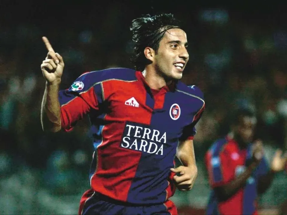 Keçmiş futbolçu FACİƏLİ şəkildə öldü