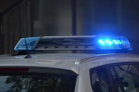 Polislər əlil kişini küçənin ortasında döydü