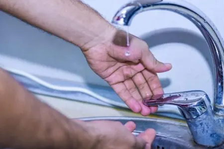 Kran suyu içməyin, Bakıda yeni infeksiya yayılıb - İDDİA