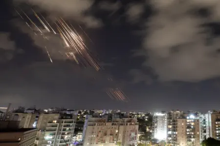 İran İsrailə qarşı yüksək texnologiyalı raketlərdən istifadə etməyib