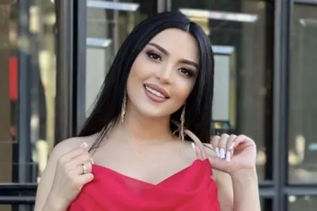Gənc müğənni Vəfa Şərifova haqqında görün nələr dedi