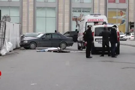 Bakıda yük avtomobili iki bacını vurdu, biri öldü