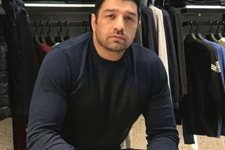 Kənan MM xəstəxanaya düşdü - FOTO