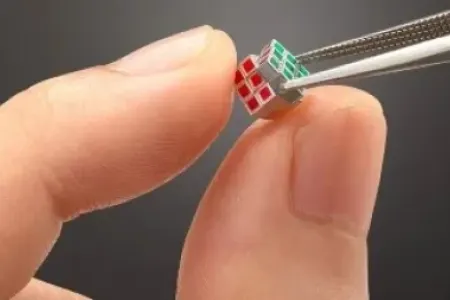 Dünyanın ən kiçik Rubik kubunu yaratdılar