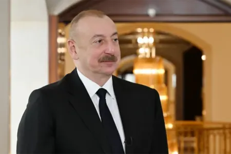 Prezident MDB liderlərinin qeyri-rəsmi naharında olub