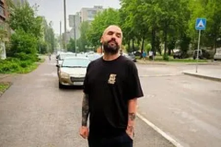 Reper qarajda ölü tapıldı