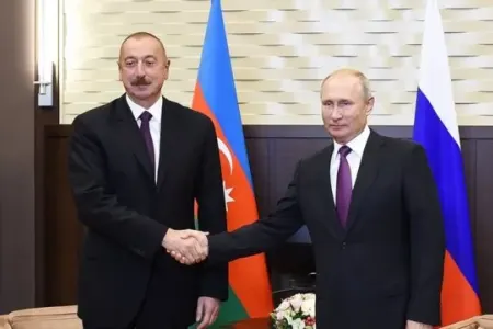 İlham Əliyevin Putinlə görüşü başladı