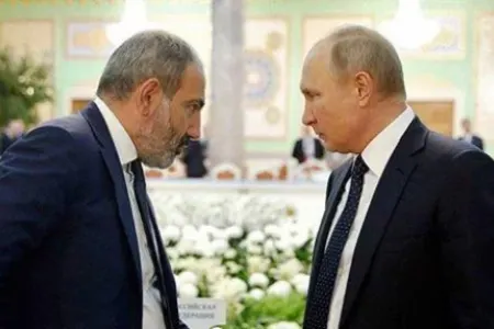 Putin Paşinyanla razılaşdı: Erməni sərhədçiləri gəlir!