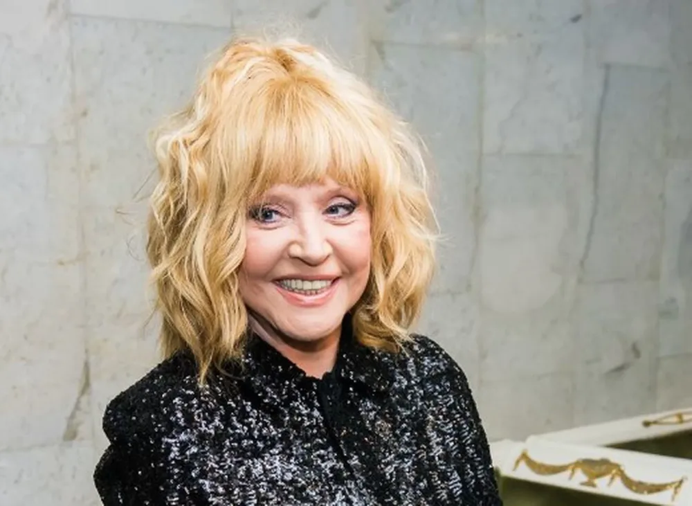 Xalq artisti ölkədən görün nələri çıxarmaq istədi - 20 MİLYON DOLLARLIQ...