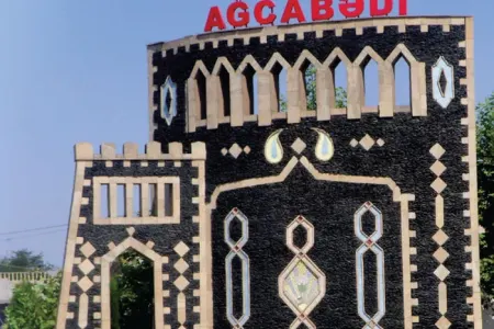 Ağcabədidə kişini soyunduraraq işgəncə verdilər – - Dəhşətli olay
