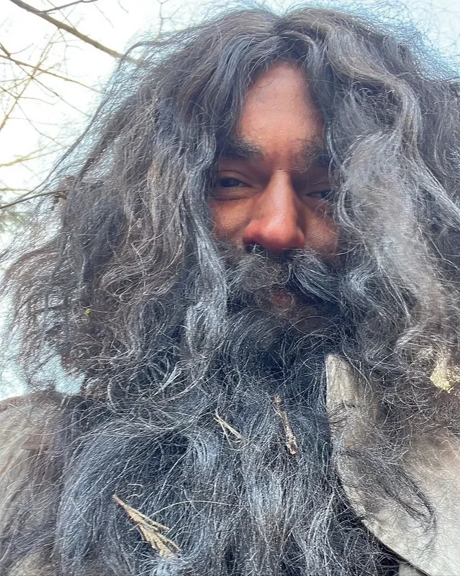 Tanınmış aktyor rolu üçün tanınmaz hala düşdü