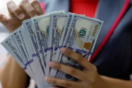 Dollar və avro bu qiymətə satılacaq