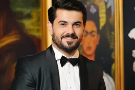 Elşən Orucov şəxsi həyatından - DANIŞDI