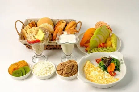 Xərçəngə tutulmağa səbəb olan məşhur səhər yeməkləri