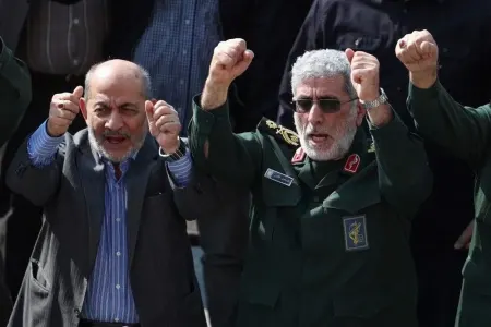 İtkin düşən iranlı komandir üzə çıxdı