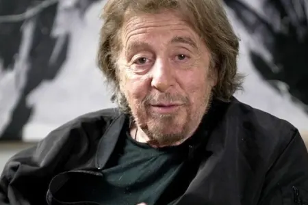 84 yaşında ata olmaq "əyləncəlidir"