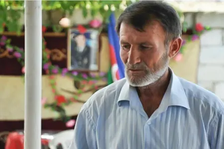 Mübariz İbrahimovun atası vəfat etdi
