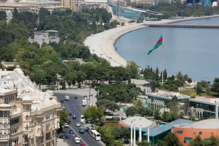 Rəsmi Bakı onların Fransada həbsini pislədi
