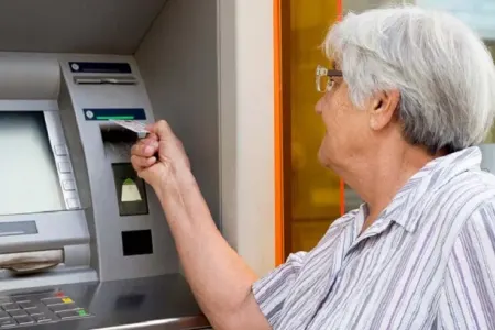 Pensiyalar neçə faiz artacaq? - AÇIQLAMA