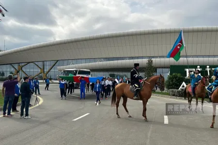 Füzulidə komandaların rəsmi paradı oldu - – FOTOLAR