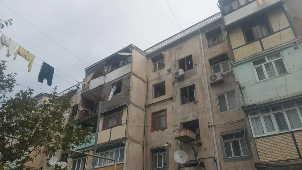 Azərbaycanda binada partlayış - ölən və xəsarət alanlar var - FOTO