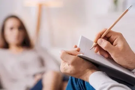 Psixoloq sakitləşməyə kömək edən vasitəni açıqladı