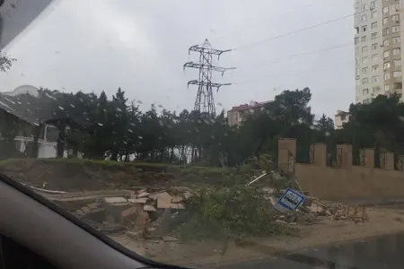 Bu metro yaxınlığında hasar - AŞDI