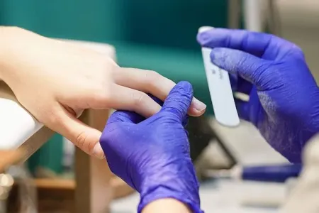 Manikür vasitəsilə HİV-ə yoluxma ehtimalı varmı?