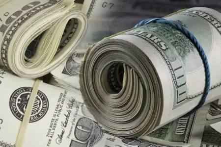 Bu ölkədə Dollar kəskin bahalaşdı – - Azərbaycanı nə gözləyir?