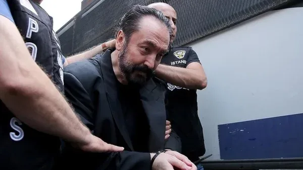 Həbsdə olan təriqət başçısının 2 milyardlıq əmlakı dövlət hesabına keçdi