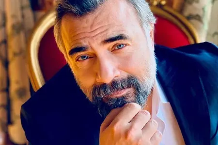 Himnimizi bilməyən iştirakçıya əsəbiləşdi