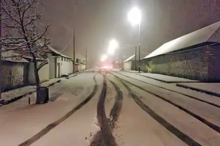 Bu rayonlara qar yağmağa başladı