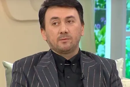 Aqşin: “Evdə uşağım da o müğənniyə görə məndən şübhələnmişdi”