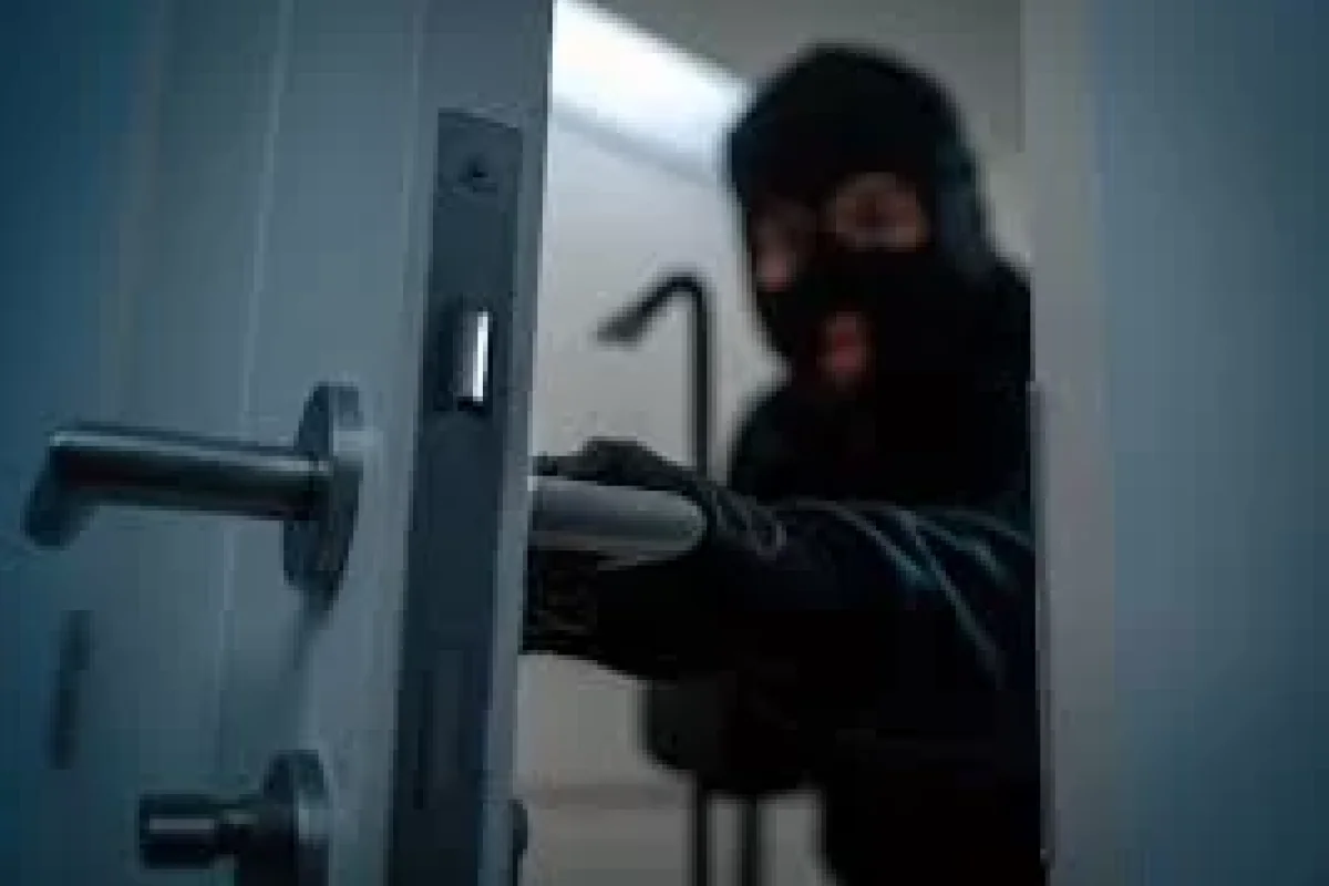 Naşı oğrular görün necə - TUTULDULAR