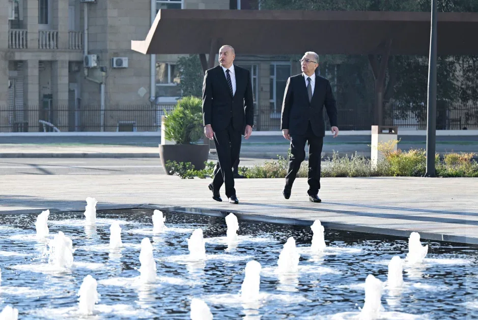 Prezident "28 May"da görülən işlərlə tanış oldu - FOTOLENT