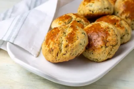 Yumşaq və mayasız "Poğaça" - resepti