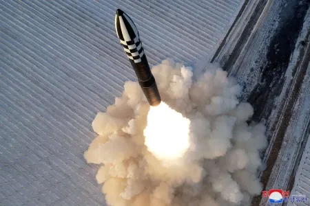 "Dünyanın ən güclü strateji raketi uğurla sınaqdan keçirildi”