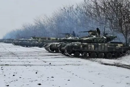 Ruslar 70 km-lik cəbhə boyu hücuma keçdi
