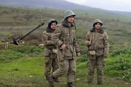 Ermənistan ordusunda alçaldıcı durum