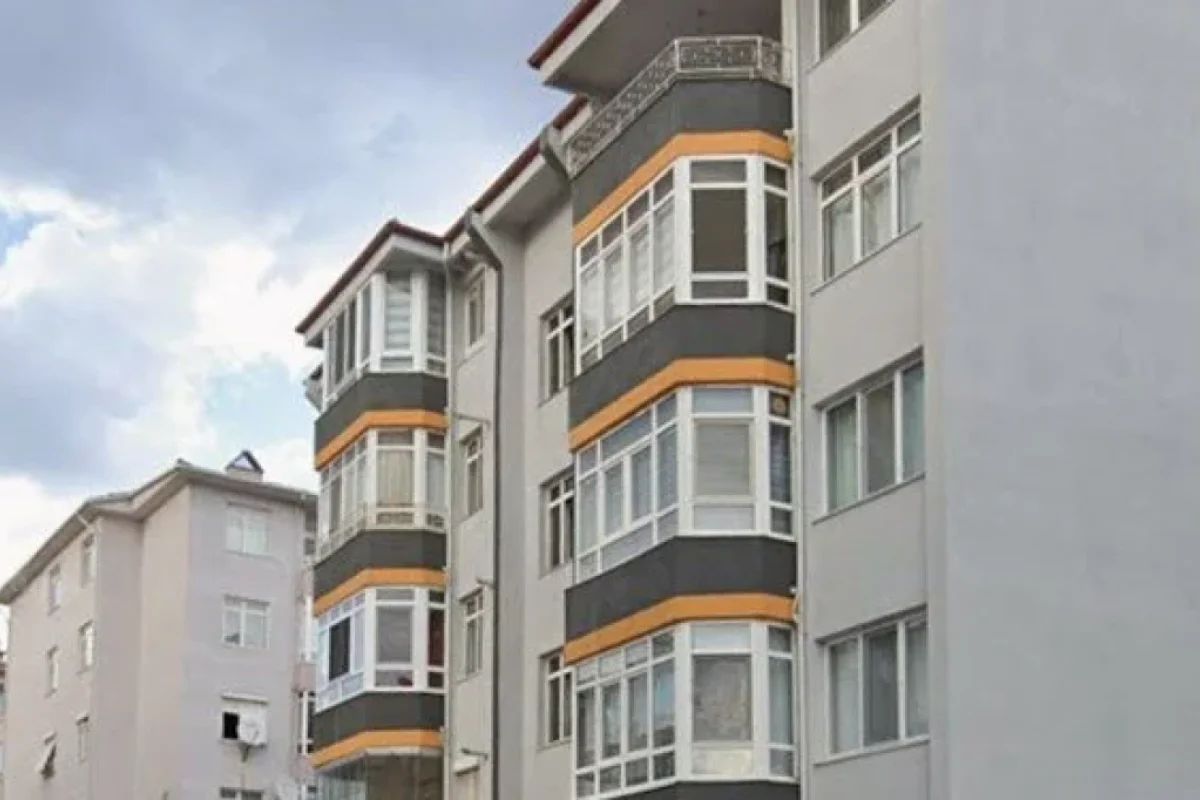 2 yaşlı uşaq 5-ci mərtəbədən yıxıldı...