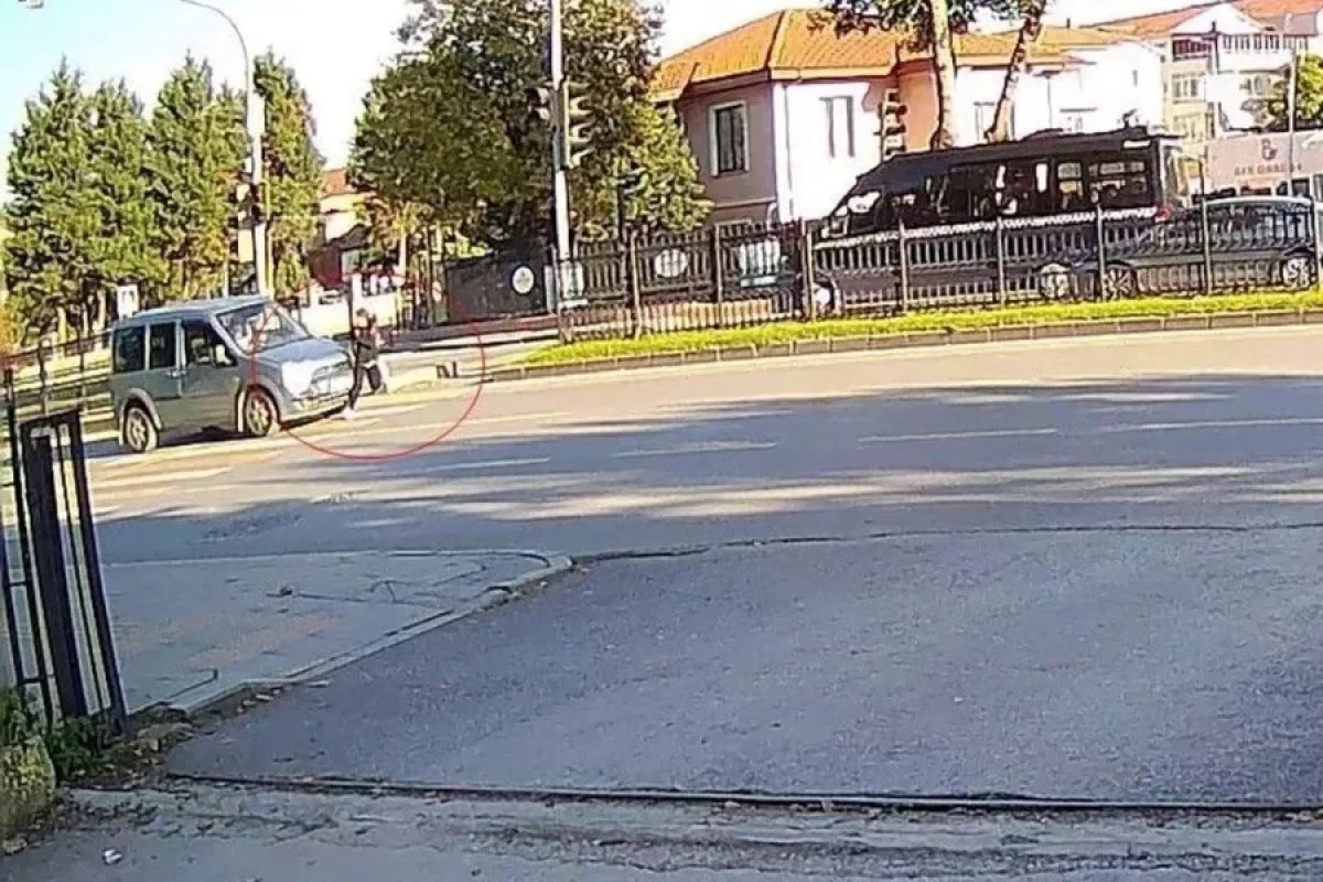 Qəza törədib, qaçarkən can aldı: - Bədbəxt qızı metrlərlə sürüdü